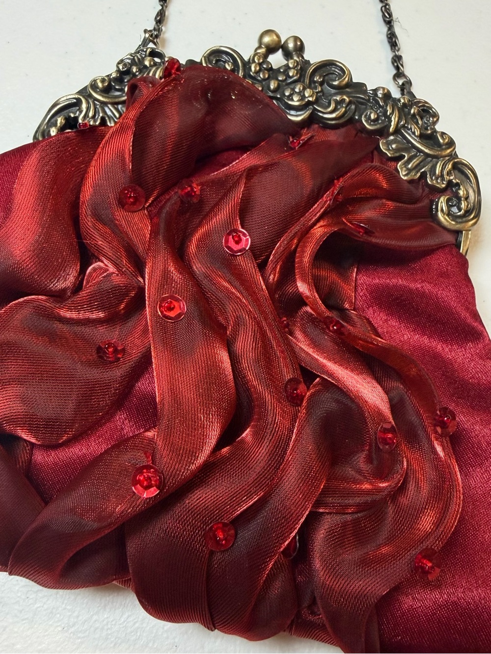 Red Satin Evening Clutch Bag with Ornate Silver Frame - Picture 3 of 6